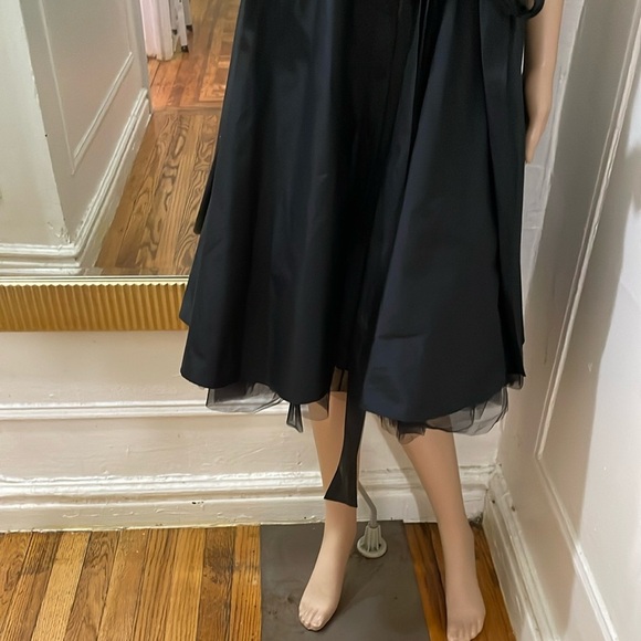 BCBGMaxAzria Black A-Line Peplum Dress with Puff Sleeves - Picture 13 of 16